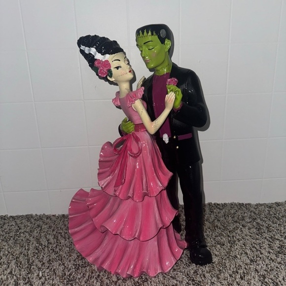 Dancing Frankenstein And Beautiful Bride - Picture 2 of 6